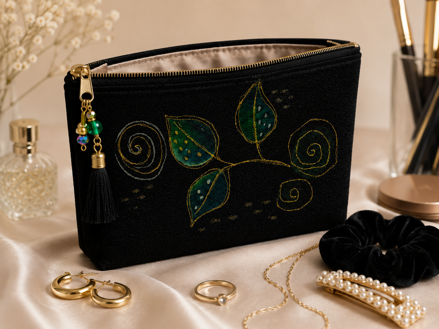 Hand painted Canvas Pouches - Image 9